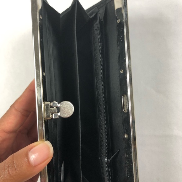 Emoji Wallet - Picture 5 of 5